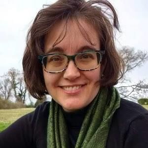 Meet your Posher, Caroline